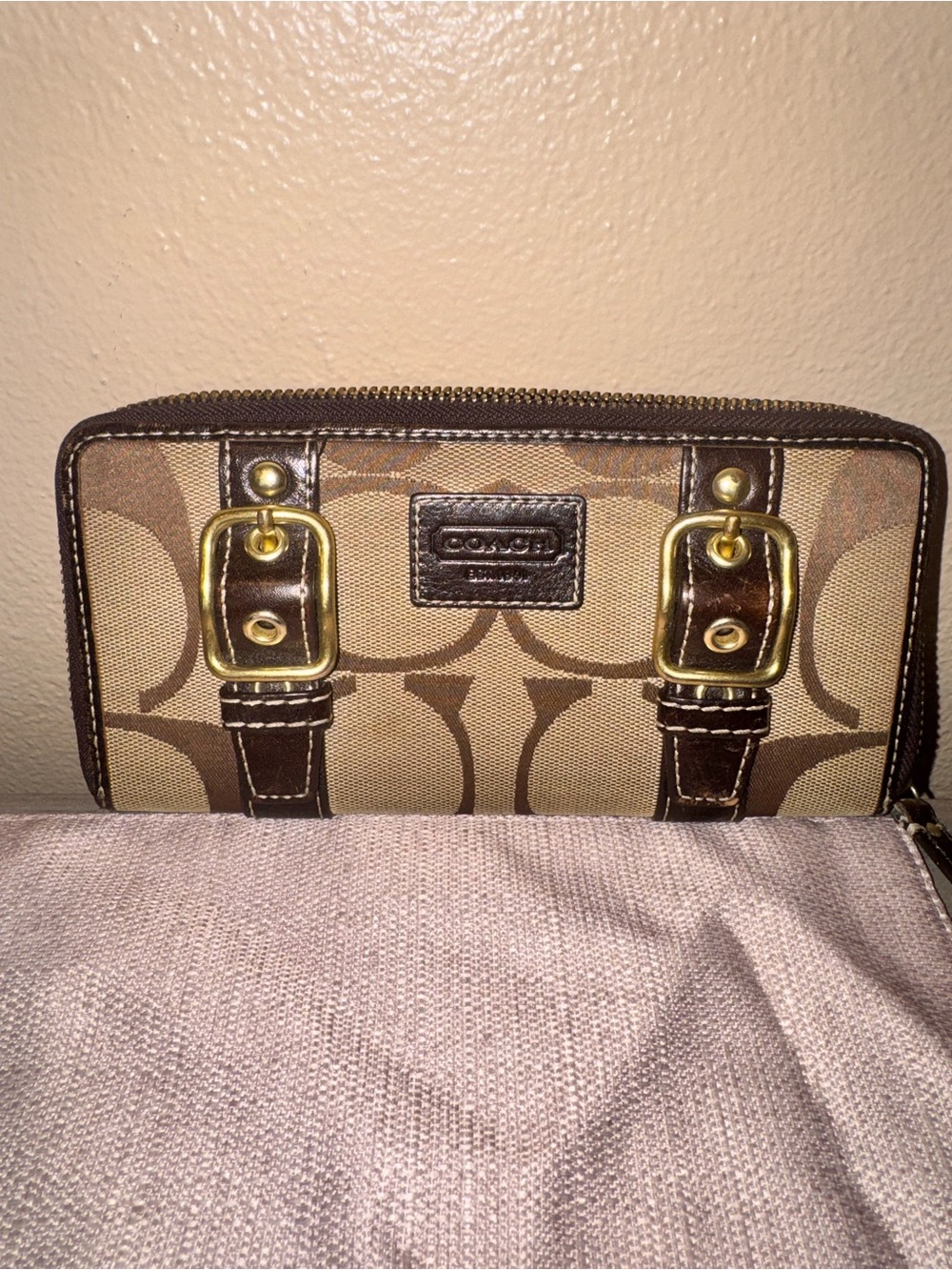 COACH Zoe double buckle Signature Canvas accordion Zip Wallet
